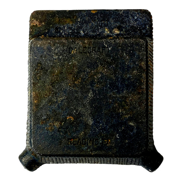 1950's Dalecraft Cast Iron Ashtray Amish Boy Girl Couple Hand Painted Folk Art - Picture 4 of 8